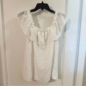 NWT adorable white Swiss dot blouse size S